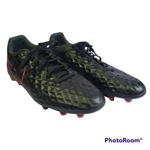 Nike Men's Tiempo Legend 8 Club MG Soccer Cleats Size 11 AT6107-060